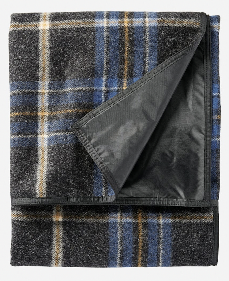 Portland Parks Foundation + Pendleton Roll-up Blanket — Portland
